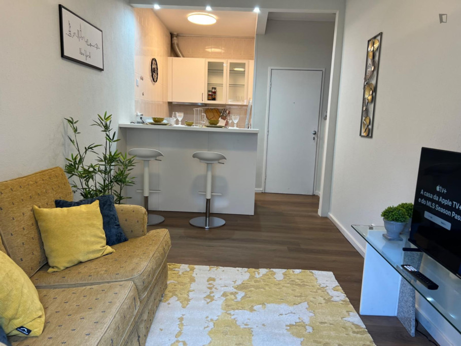 1-bedroom apartment, with outdoor area - Porto - chambre - ImmoJeune