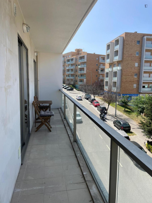 Elegant 1 Bedroom Apartment with Lovely Balcony