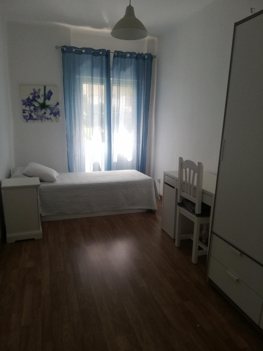 Pleasant single bedroom in Los Bermejales - Séville - chambre - ImmoJeune