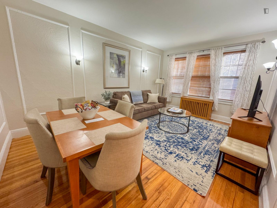 Beautiful 2-bedroom apartment in Oak Square - Boston - chambre - ImmoJeune