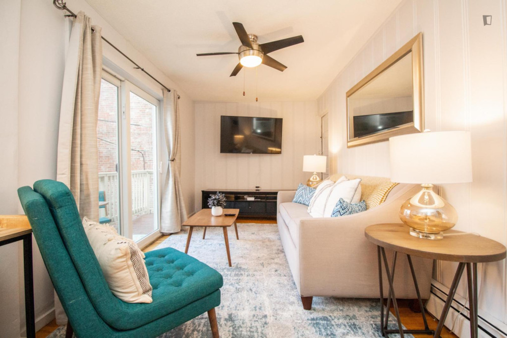 Inviting 1-bedroom apartment in Brookline - Boston - chambre - ImmoJeune