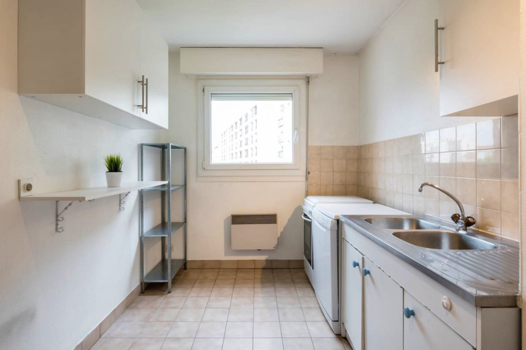 Gorgeous Ideally Apt. nearby Garibaldi