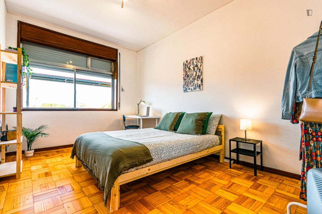 Modern double bedroom near Casa da Música - Porto - chambre - ImmoJeune