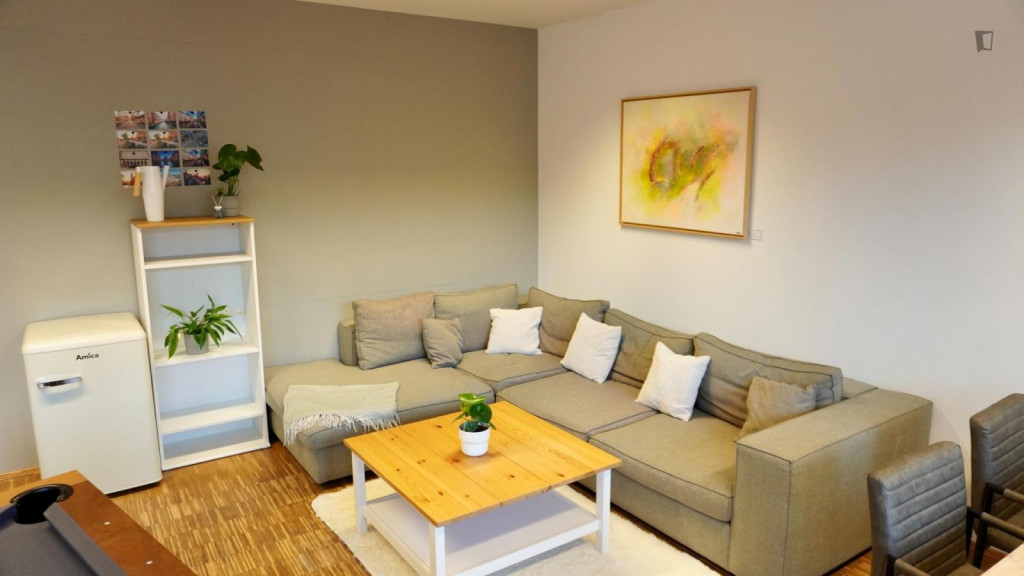 Fascinating Double Bedroom close to University of Hamburg