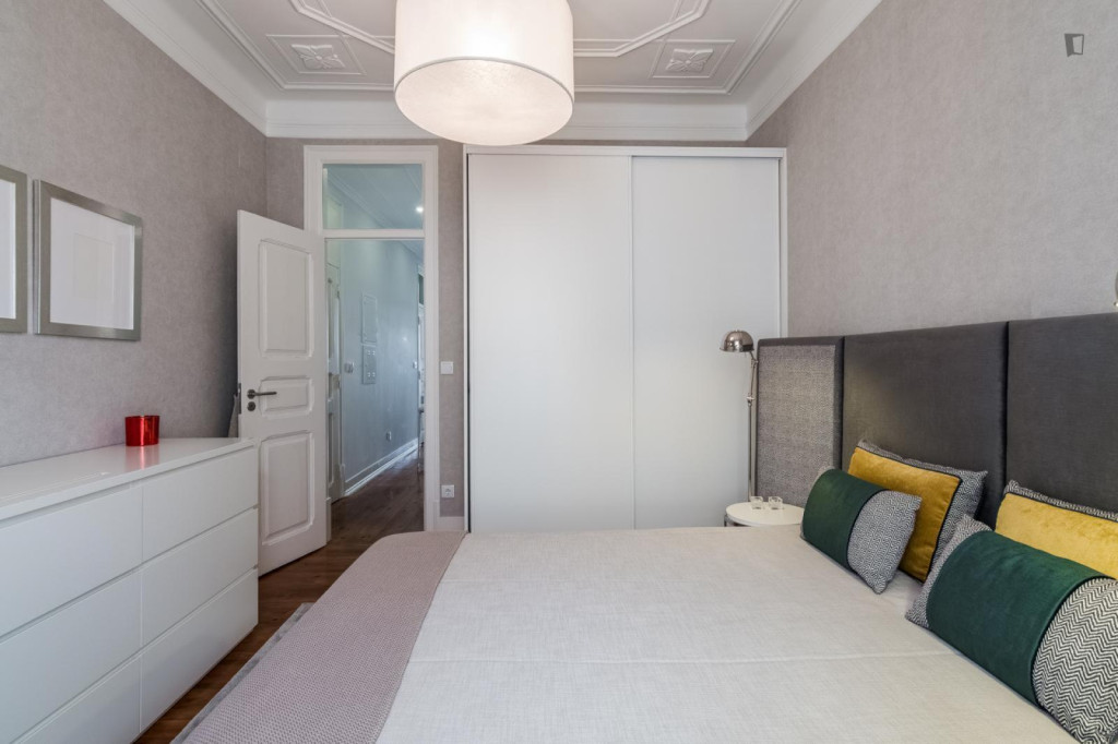 Amazing double bedroom close to IST University - Lisbonne - chambre - ImmoJeune