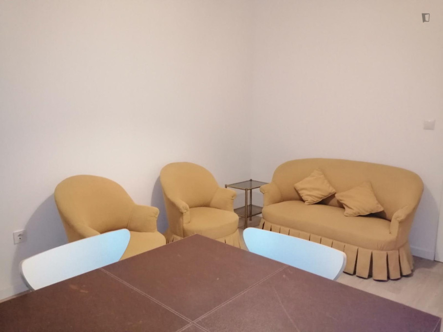 Very cosy 1-bedroom apartment in Moscavide - Lisbonne - chambre - ImmoJeune