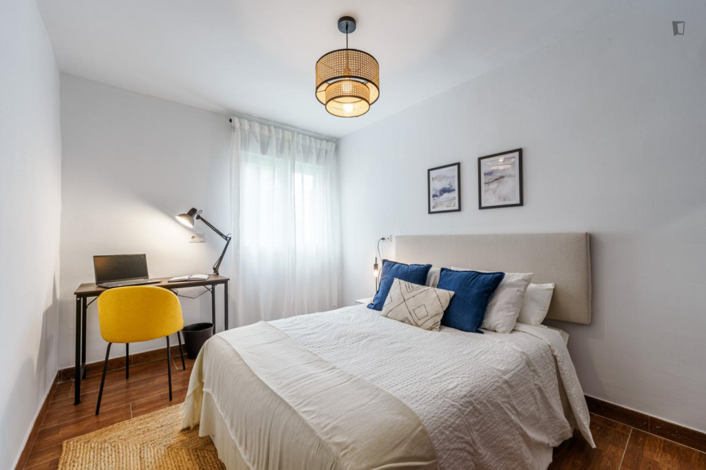 Bedroom for rent in Fernández Fermina 4, Málaga - Malaga - chambre - ImmoJeune