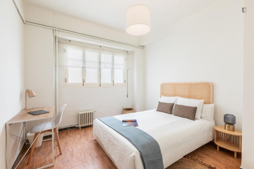 Bedroom for rent in Pasaje Doctor Serra 1 I, Valencia - Valence - chambre - ImmoJeune