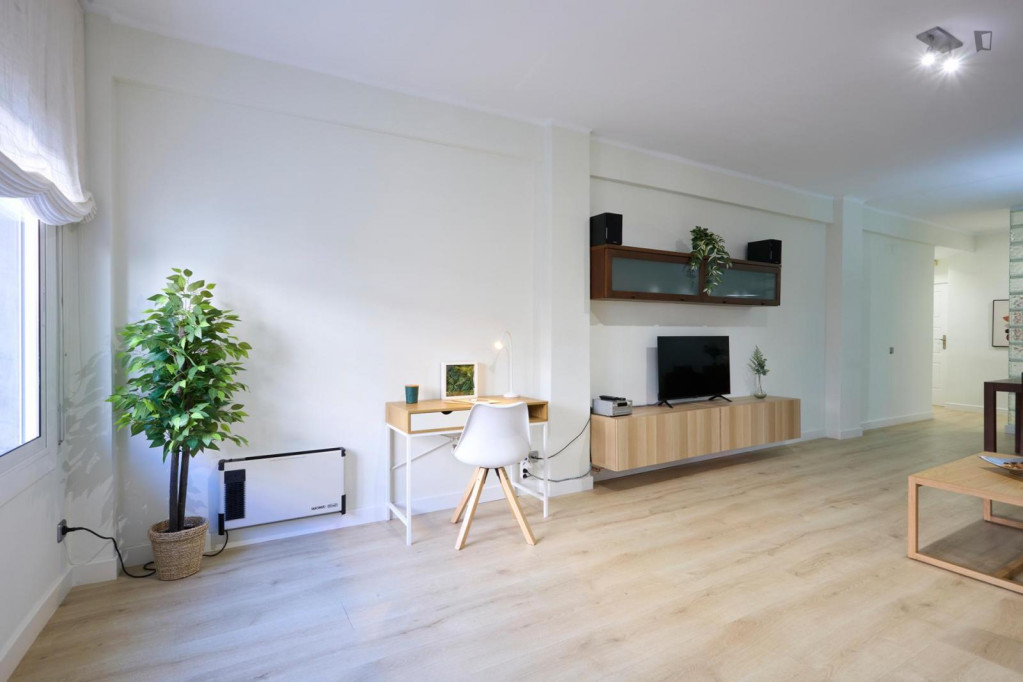 Modern 2-bedroom flat in well-connected Les Corts - Barcelone - chambre - ImmoJeune
