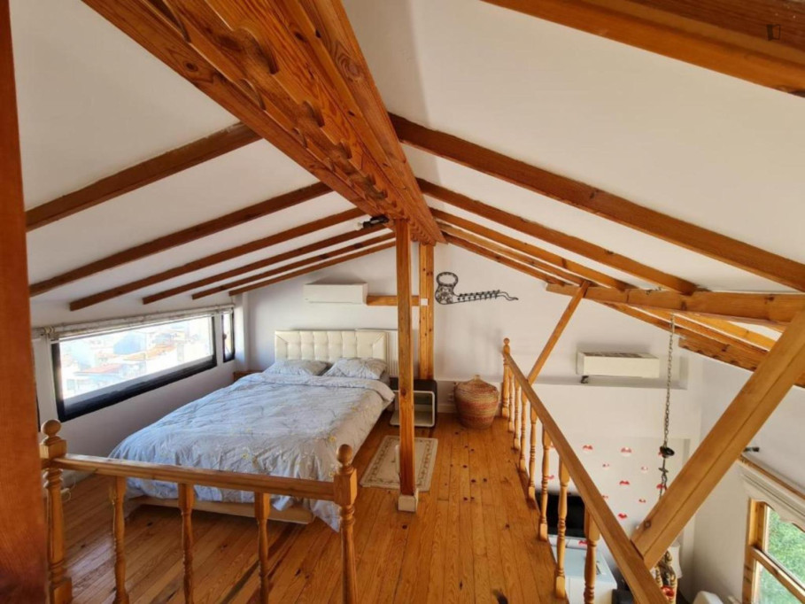 Large Loft in Beyoglu Taksim area the Center of Istanbul. - Istanbul - chambre - ImmoJeune