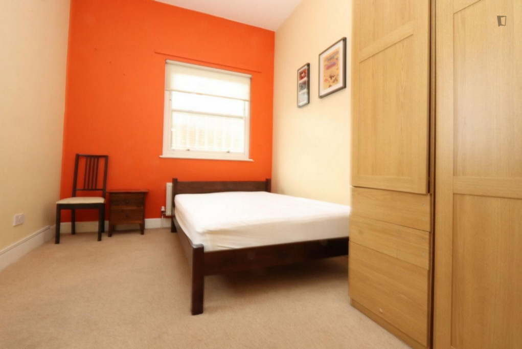 Appealing double bedroom close to Bartlett Park - London - chambre - ImmoJeune