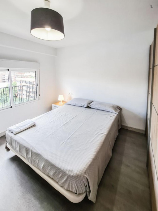 Nice double bedroom in Benimaclet - Valence - chambre - ImmoJeune