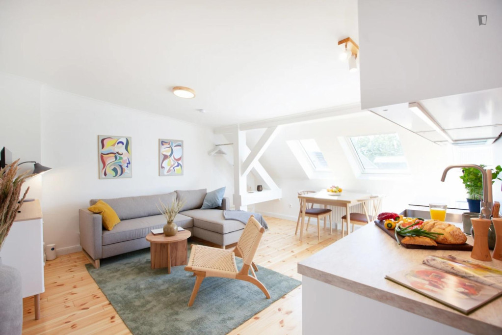 Bright studio in well-connected Moabit - Berlin - chambre - ImmoJeune