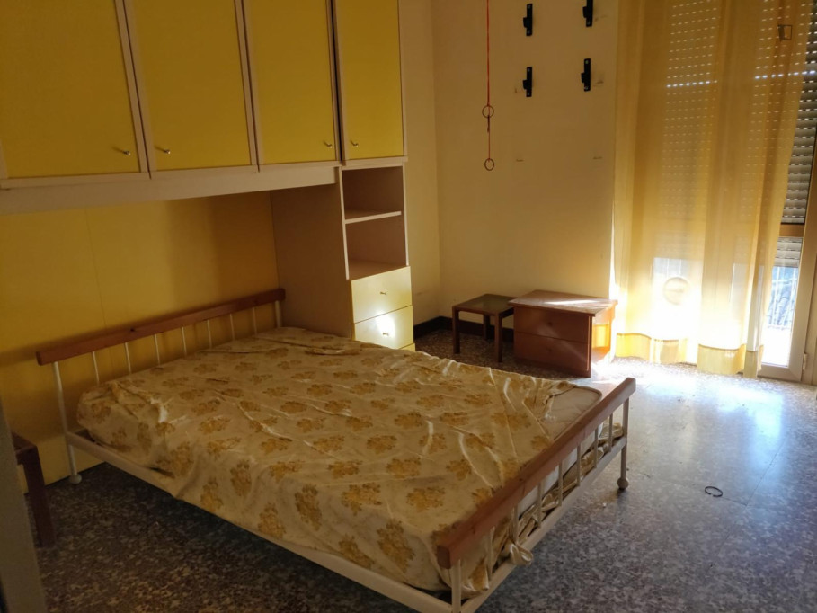 Pleasant double bedroom in Vialba - Milan - chambre - ImmoJeune