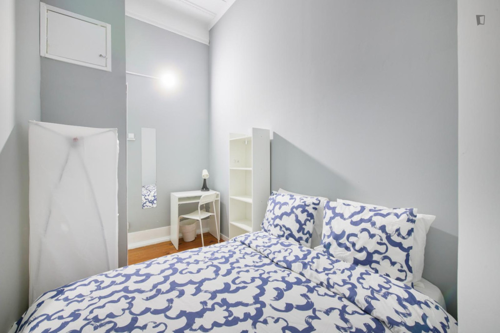 Double bedroom in a student flat, in Entrecampos - Lisbonne - chambre - ImmoJeune
