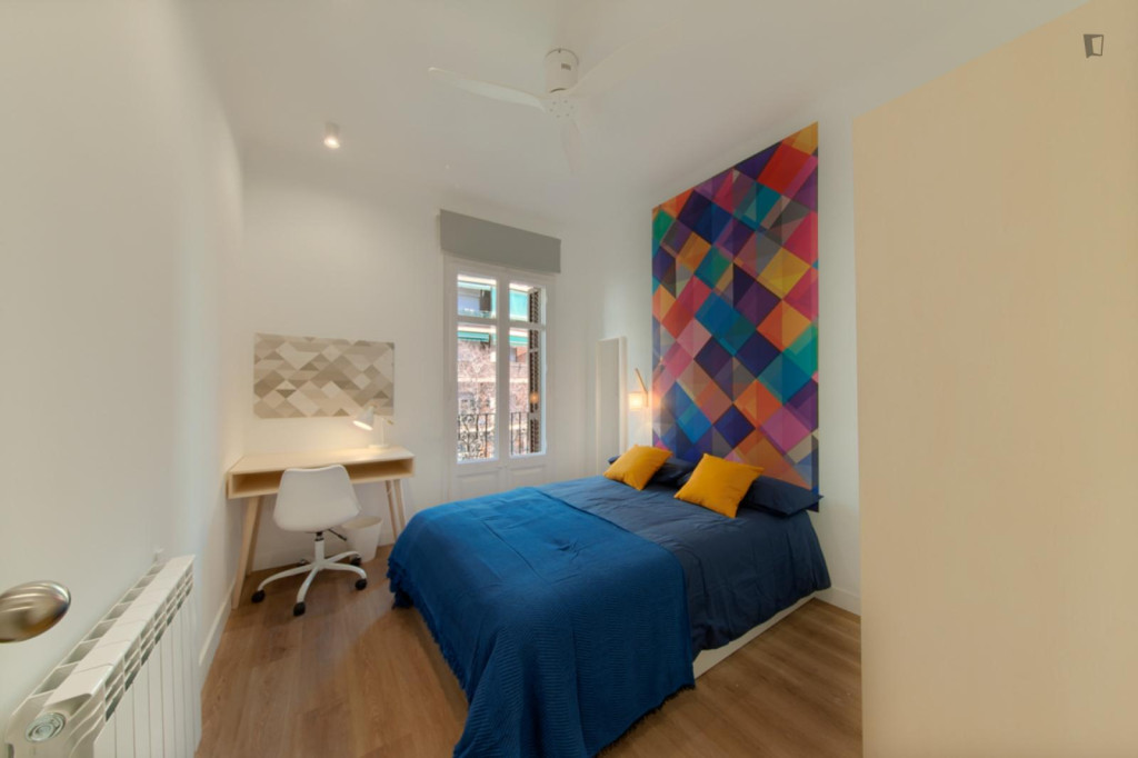 Breezy double bedroom in La Nova Esquerra de l'Eixample - Barcelone - chambre - ImmoJeune