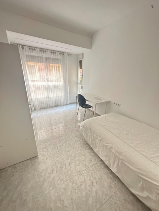 Big single bedroom in San Juan - Murcia - chambre - ImmoJeune