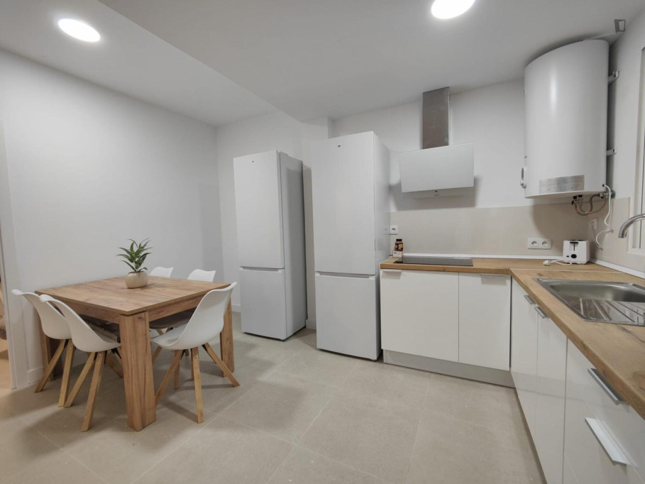 Homely single bedroom close to Jaume I University