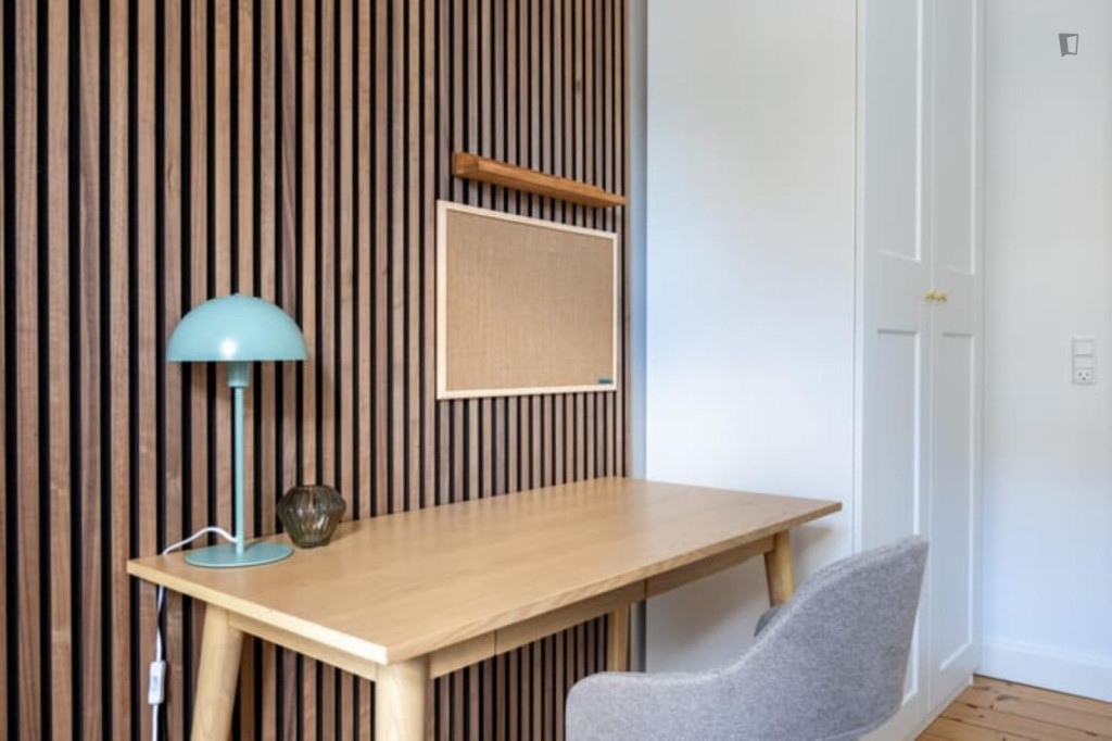Pleasant single bedroom next to the Aksel Møllers Have metro station