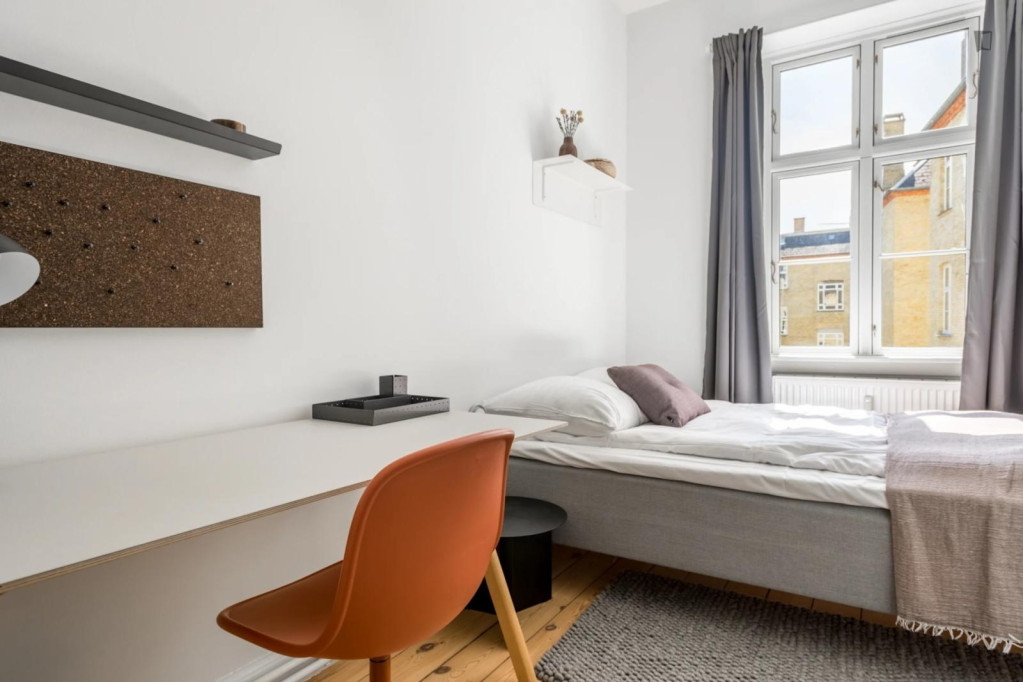 Cosy single bedroom in modern shared flat in the city centre - Copenhagen - chambre - ImmoJeune