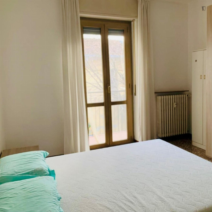 Homely double bedroom near the Certosa train station - Milan - chambre - ImmoJeune