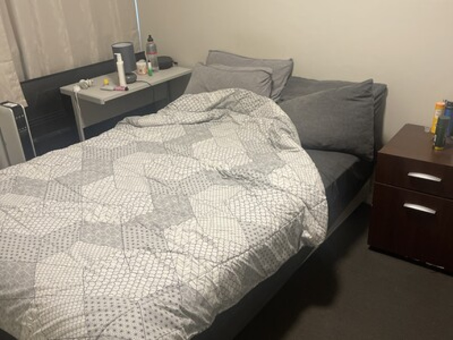 Spare room for rent 