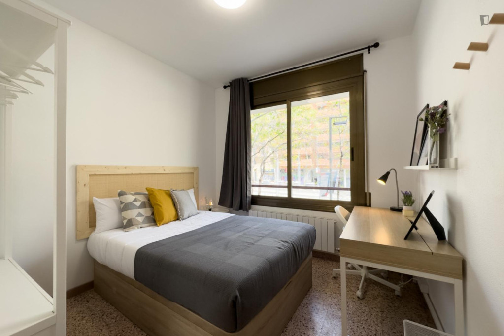 Appealing double bedroom near Parc de la Ciutadella  - Barcelone - chambre - ImmoJeune