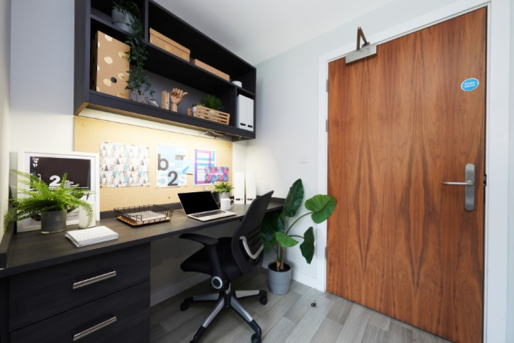 Collegiate Tower - Bristol - chambre - ImmoJeune