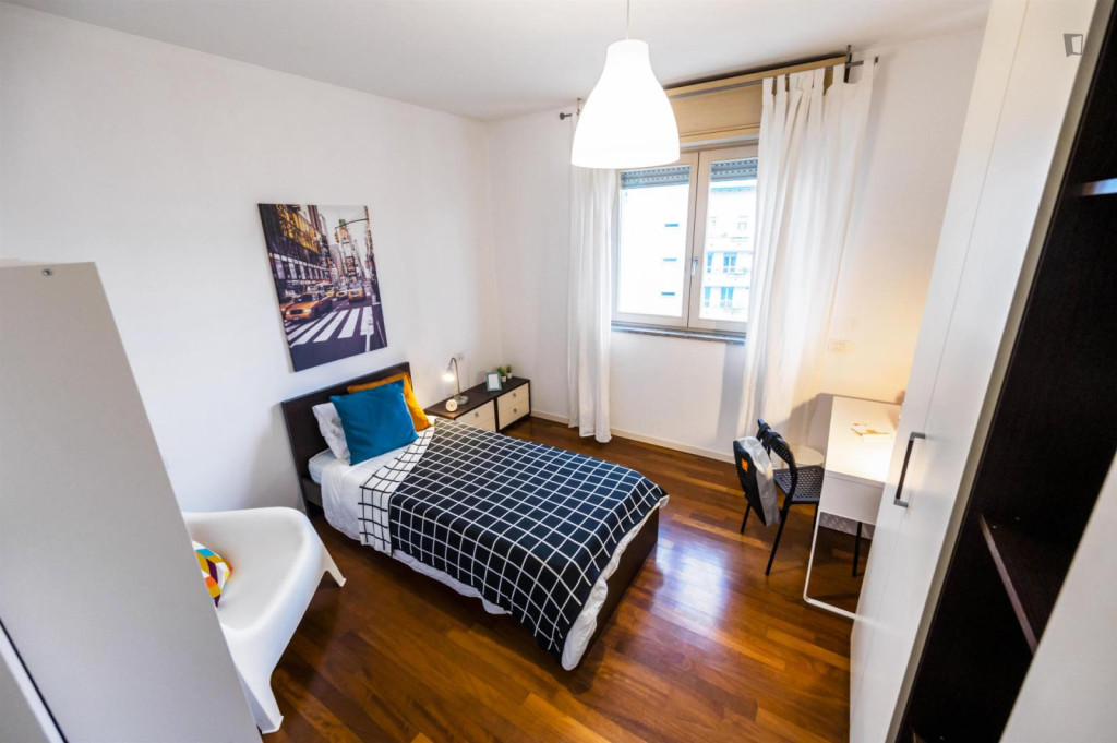 Inviting single bedroom in Canovine - Bergamo - chambre - ImmoJeune