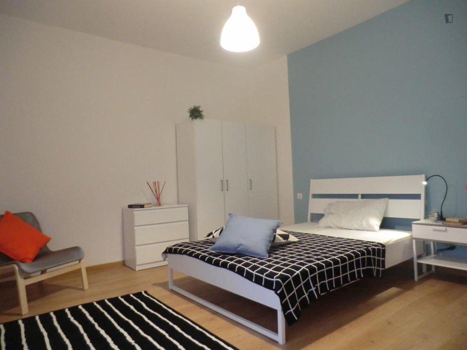 Bright single bedroom near Iris Parc - Padova - chambre - ImmoJeune