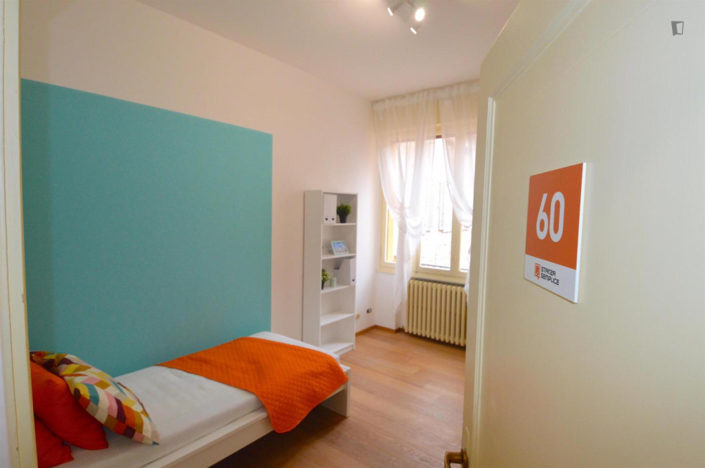 Bright single bedroom in the heart of Modena - Modena - chambre - ImmoJeune
