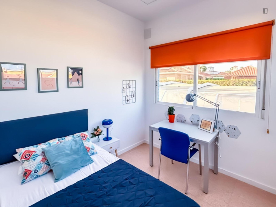 Attractive double bedroom close to the Univerity of Alicante - Alicante - chambre - ImmoJeune