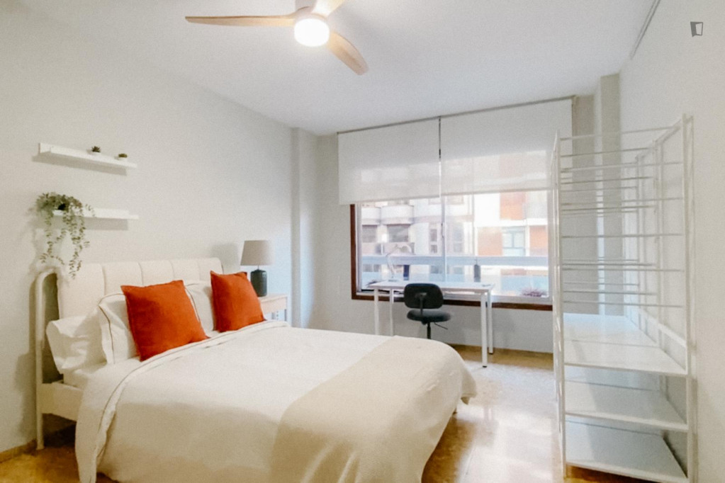 Bedroom for rent in Colón 39, Valencia - Valence - chambre - ImmoJeune
