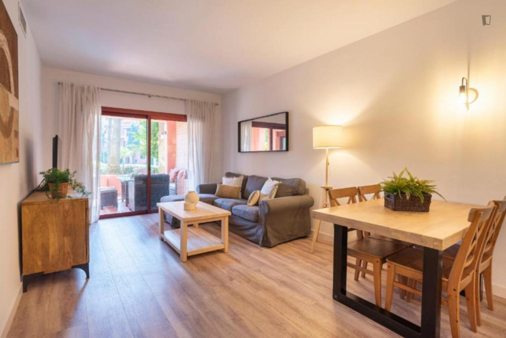 Amazing 2-bedroom flat close to the Alicate Beach - Malaga - chambre - ImmoJeune