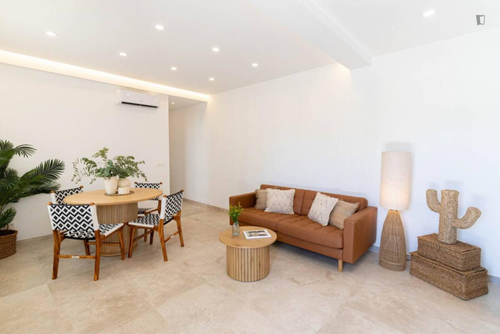 Fantastic 2-bedroom flat on the beachfront in Chilches - Malaga - chambre - ImmoJeune