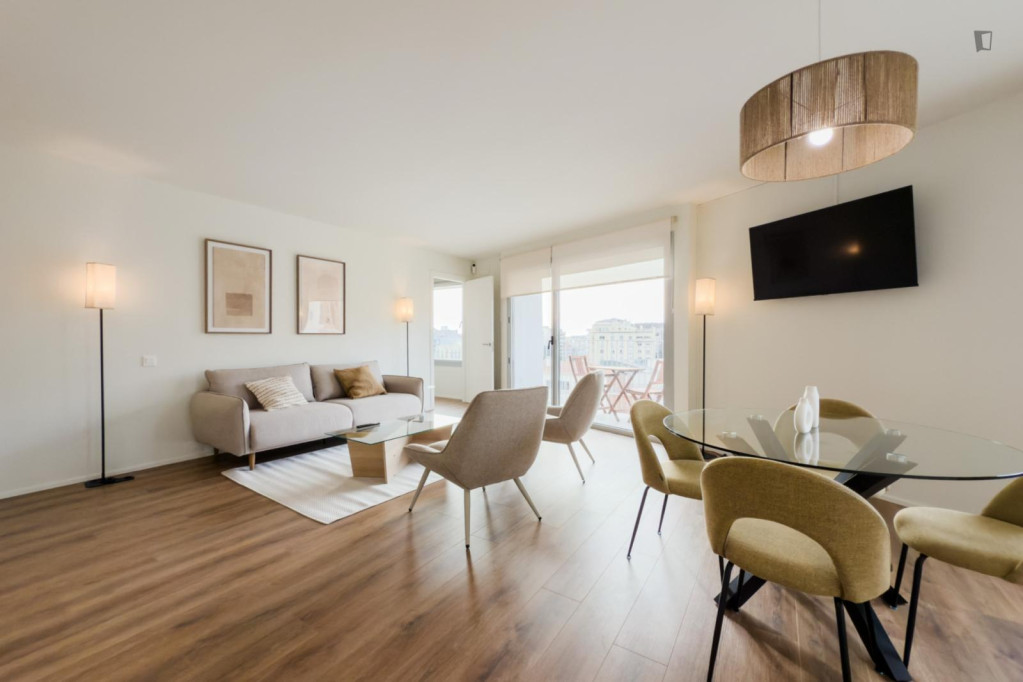 Big and elegant 3-bedroom apartment in Vallcarca i els Penitents - Barcelone - chambre - ImmoJeune