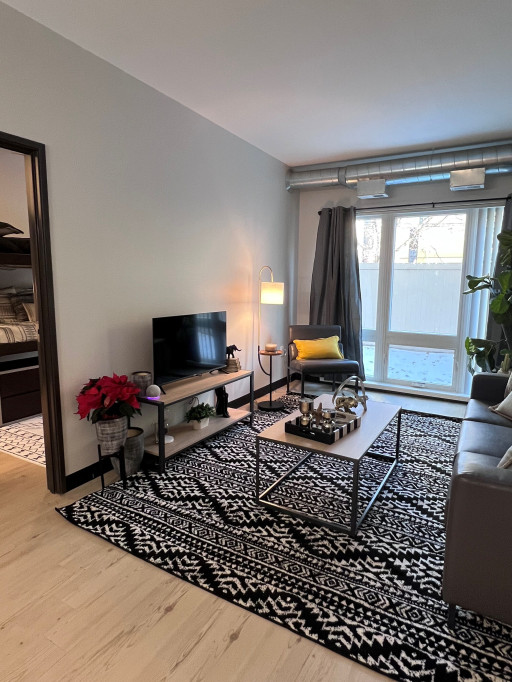 Yugo Minneapolis 412 Lofts