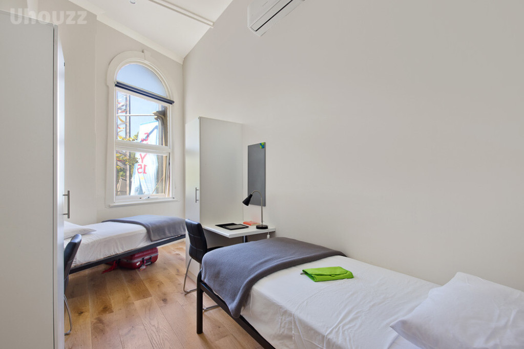 Link2 Central Apartment