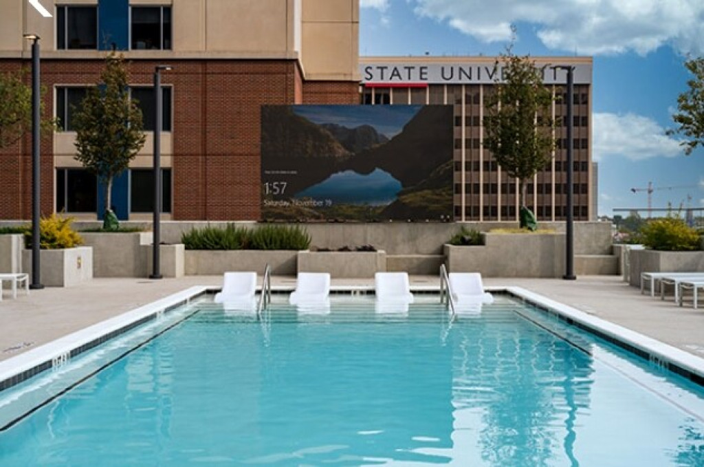 Reflection Student Apartments