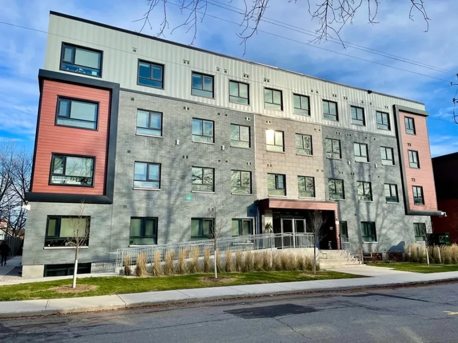 417 Nelson