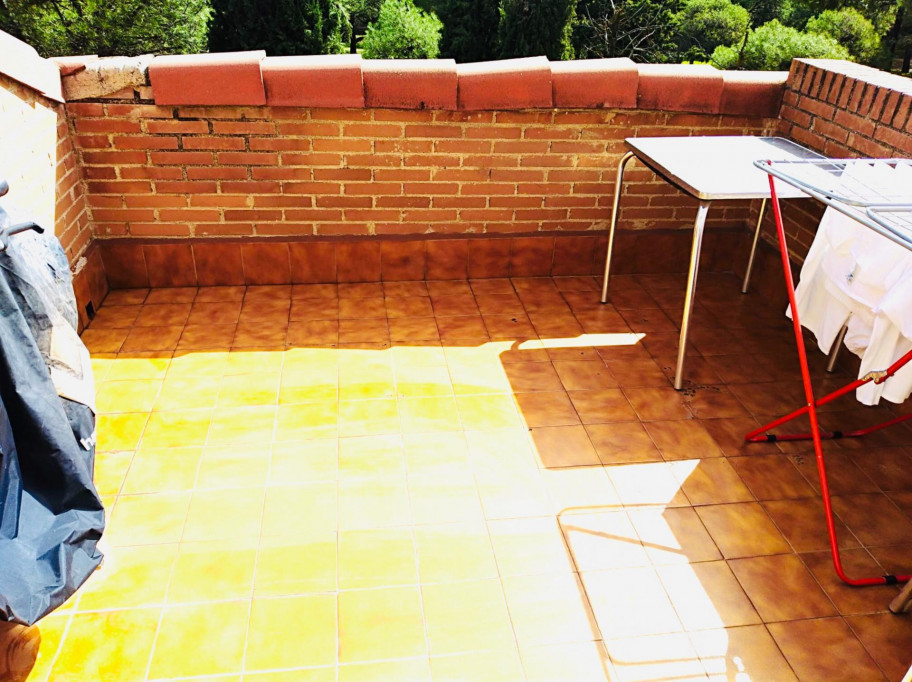 Wonderful single bedroom 5' walking from UAX (Universidad Alfonso X El Sabio) - Madrid - chambre - ImmoJeune