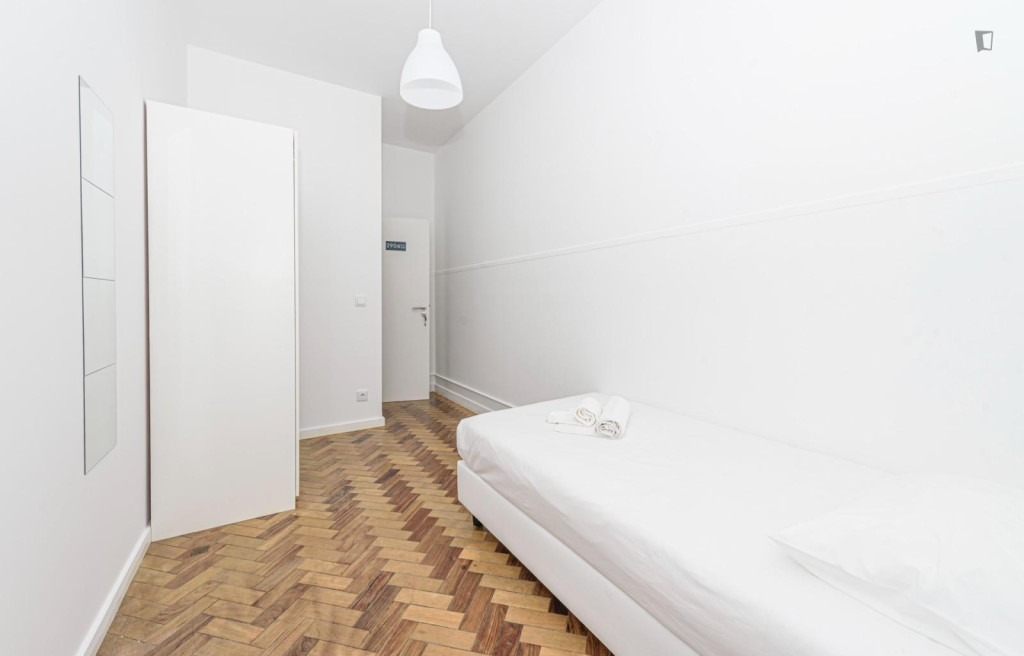 Comfy single bedroom in Lapa - Lisbonne - chambre - ImmoJeune