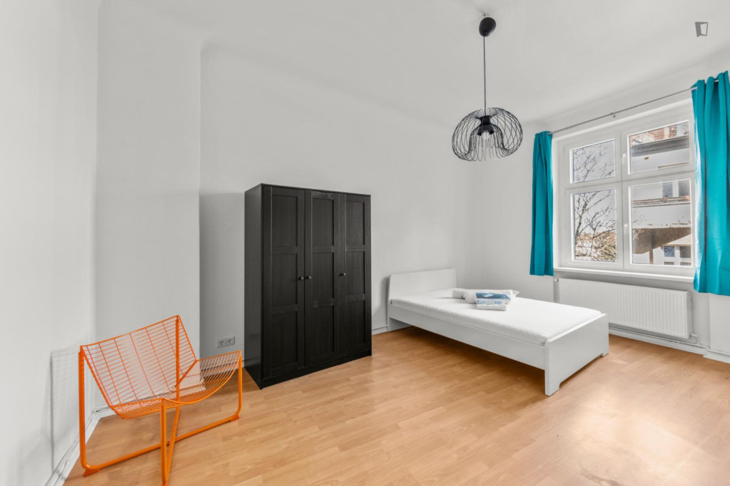 Comfortable single bedroom in shared flat in Neukölln - Berlin - chambre - ImmoJeune