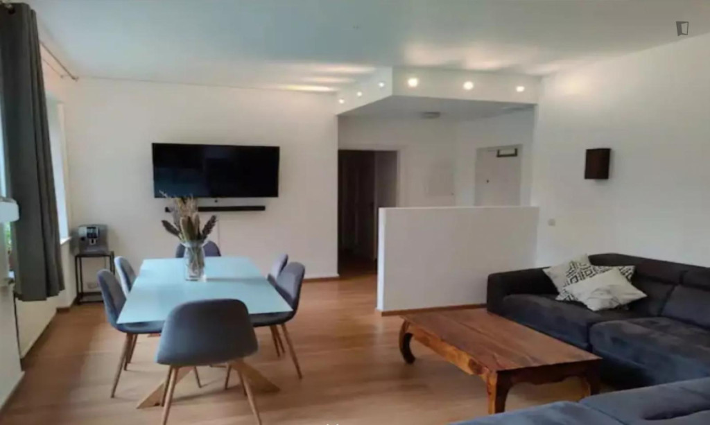 2-bedroom apartment, with outdoor area - Bruxelles - chambre - ImmoJeune