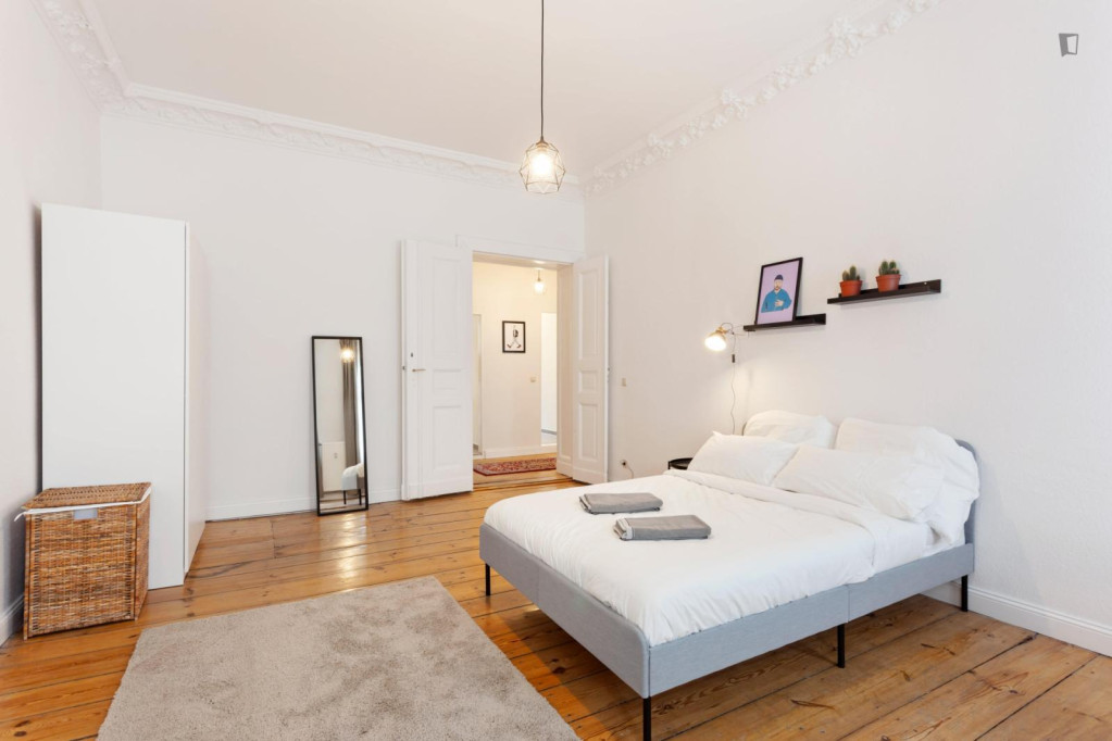 Double bedroom in 3 bedrooms apartment in Kreuzberg - Berlin - chambre - ImmoJeune