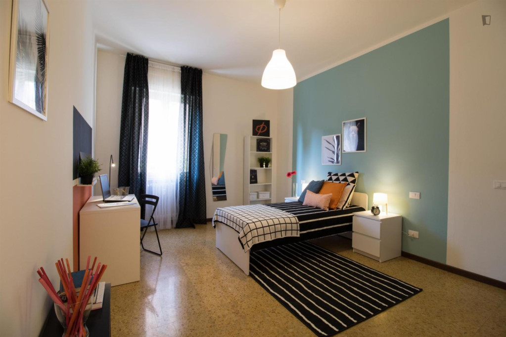 Neat and cosy single bedroom in Borgo Trento