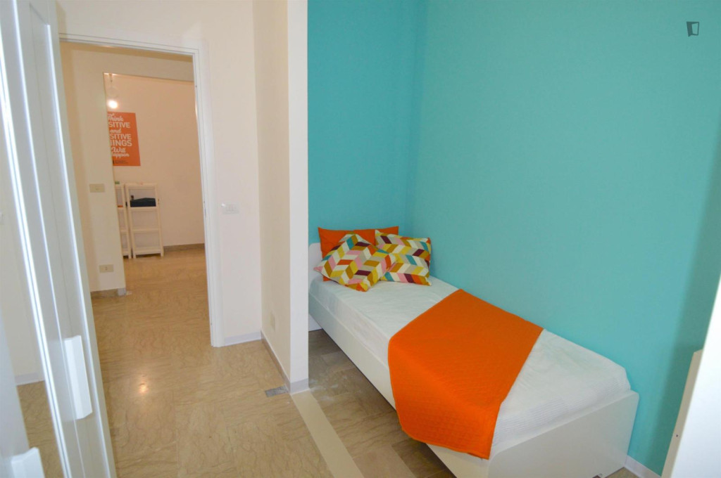 Cosy single bedroom in Emilia Est - Modena - chambre - ImmoJeune