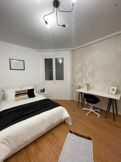 Sublime double bedroom in Almagro - Madrid - chambre - ImmoJeune