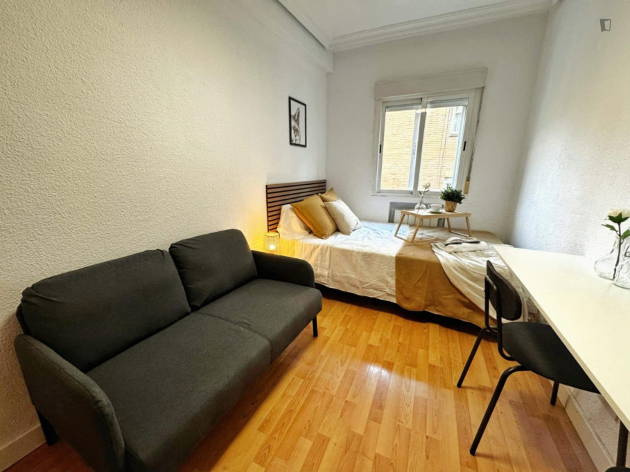 Appealing double bedroom in Coslada - Madrid - chambre - ImmoJeune