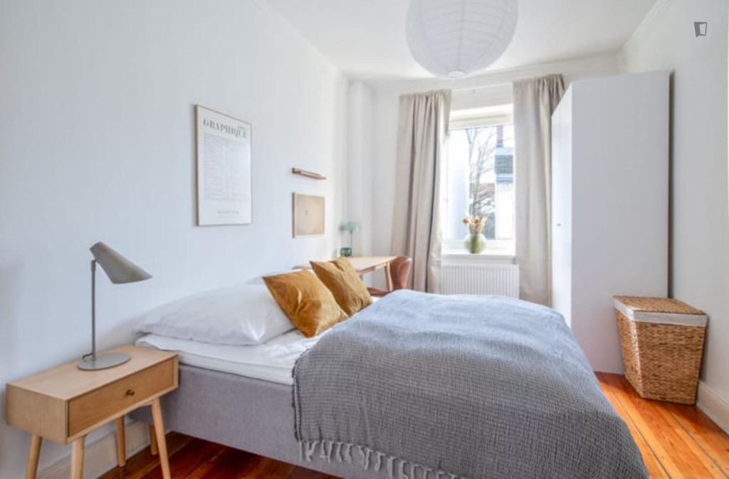 Very nice double bedroom in Schlump - Hamburg - chambre - ImmoJeune